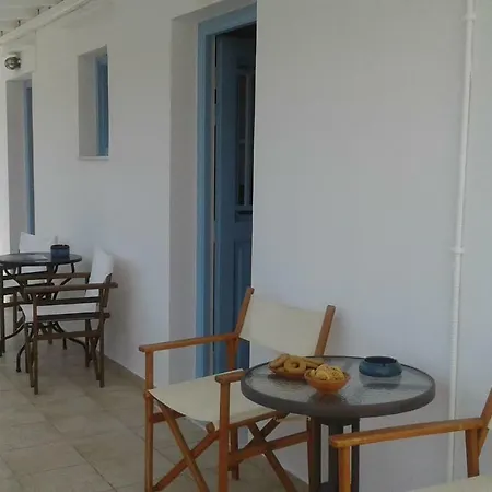 Valanies Apartment *